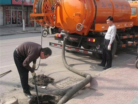 南吕镇清掏化粪池，健康生活从这里开始